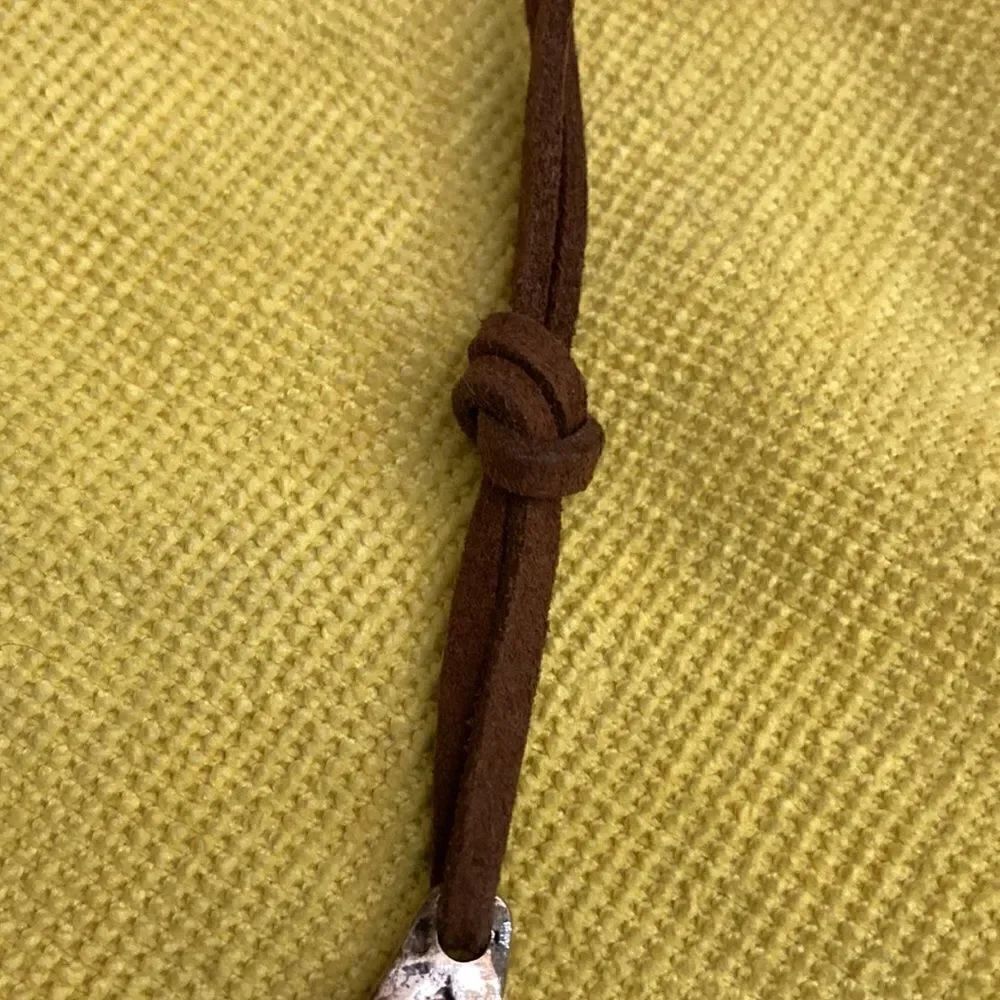 Necklace - Picture 6 of 11